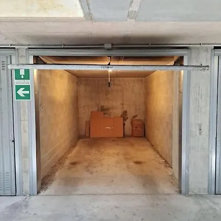 13Th Floor, Garage Gratis, Metro M5 A 200Mt, Giardino Giochi, Bicocca Apartment Milan Exterior photo