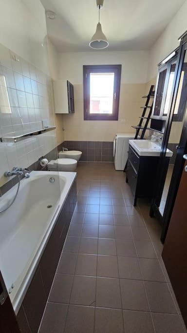 13th Floor, Garage Gratis, Metro M5 A 200mt, Giardino Giochi, Bicocca Apartamento Milán
